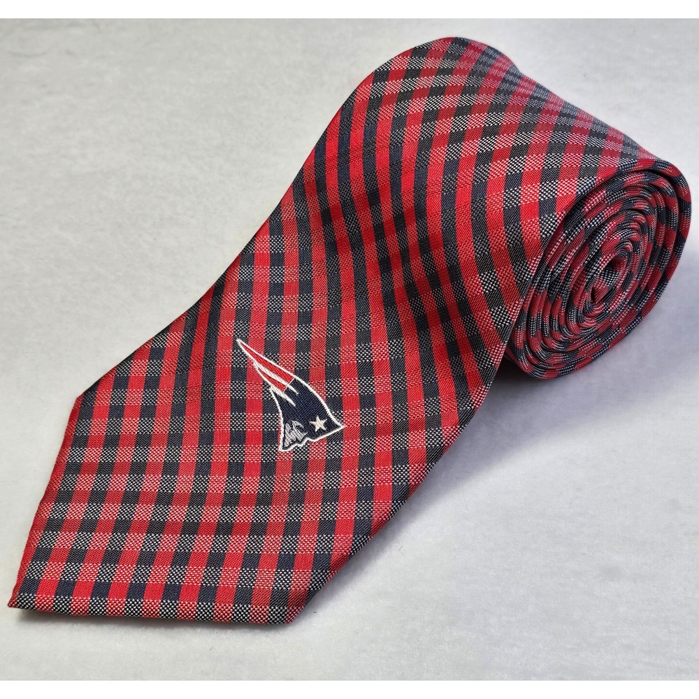 New England Patriots NFL Football Neck Tie Red & Navy Plaid Check